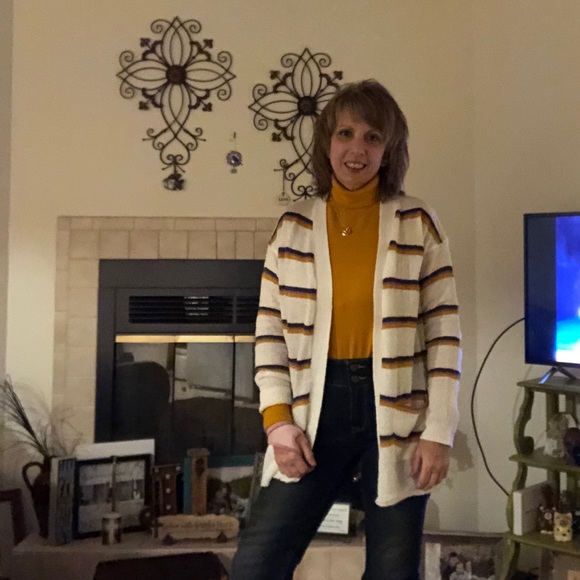 Meet your Posher, Jill - Picture 2 of 11